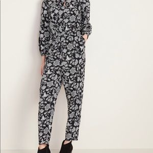 Old Navy Keyhole B&W Jumpsuit